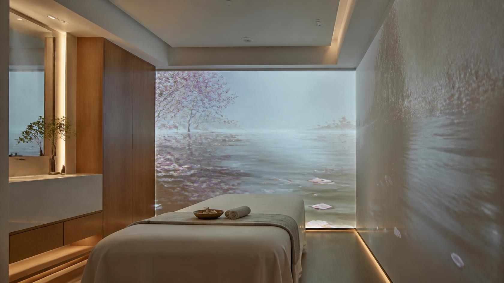 Immersive Light & Shadow System Solution for Beauty Spas product visual gallery visual 3